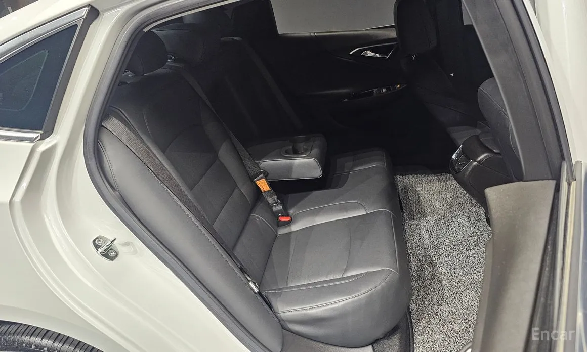 Фото 12 - Chevrolet Malibu