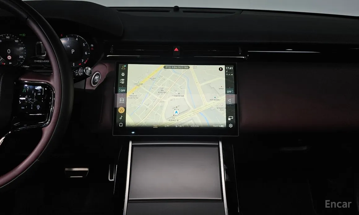 Фото 14 - Land Rover Range Rover Velar