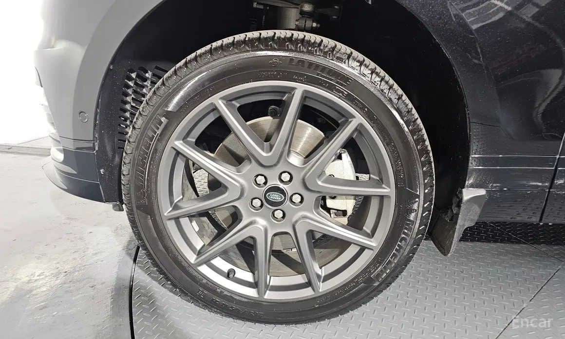 Фото 5 - Land Rover Range Rover Velar