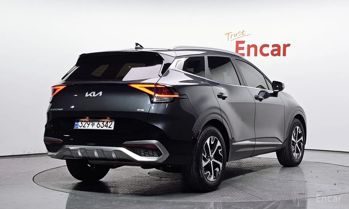 Фото 2 - Kia Sportage