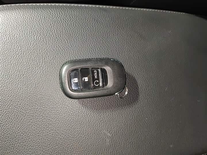 Фото 9 - Honda CR-V