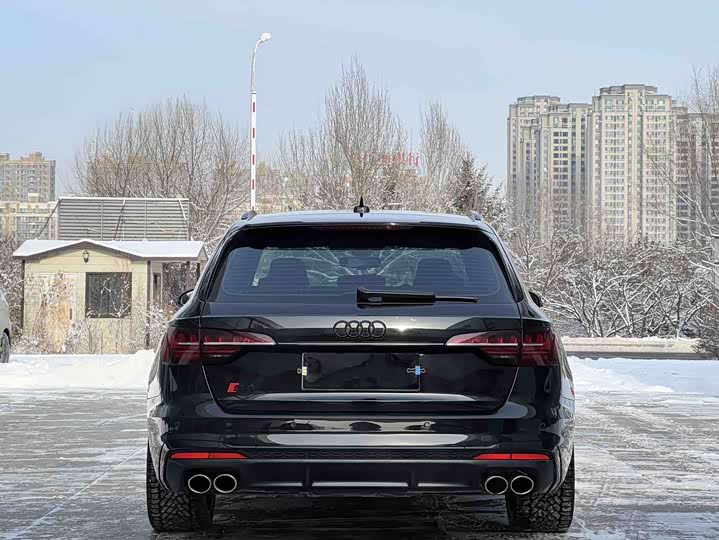 Фото 3 - Audi S4