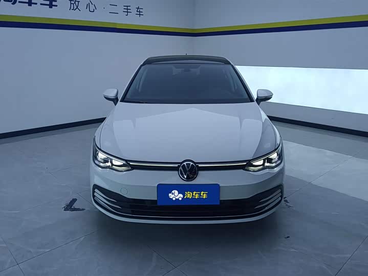 Фото 2 - Volkswagen Golf