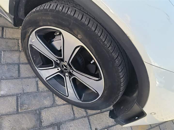 Фото 6 - Mercedes-Benz GLC-Class