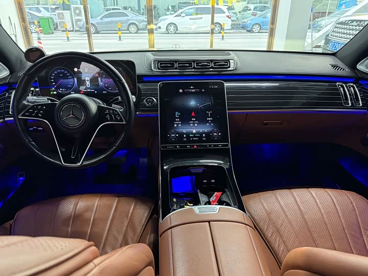 Фото 8 - Mercedes-Benz S-Class