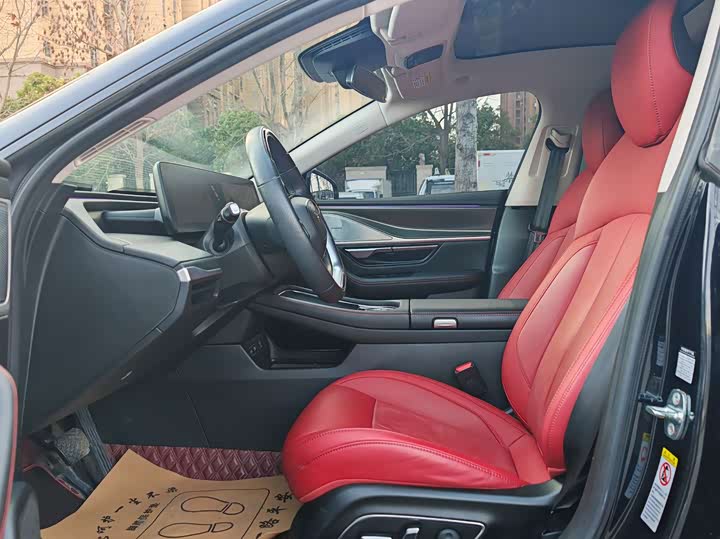 Фото 6 - XPeng P7