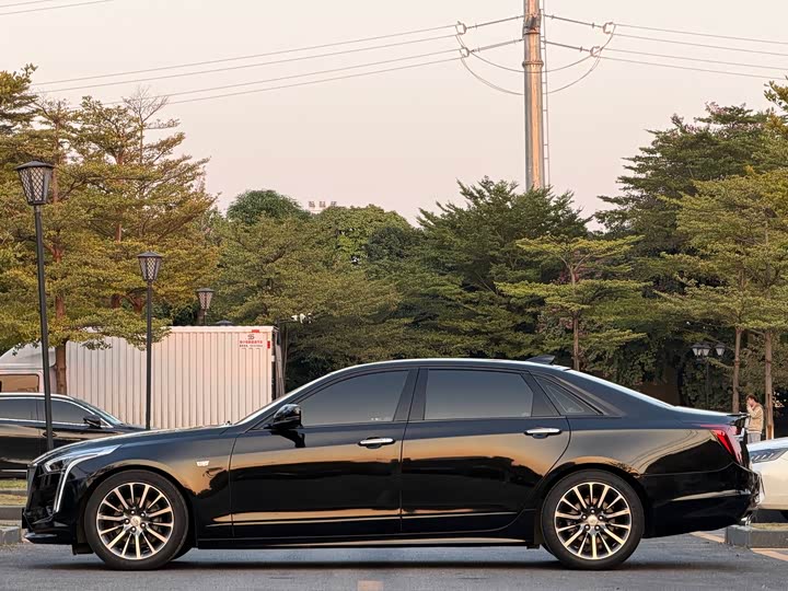 Фото 4 - Cadillac CT6