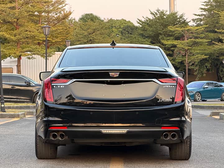 Фото 7 - Cadillac CT6