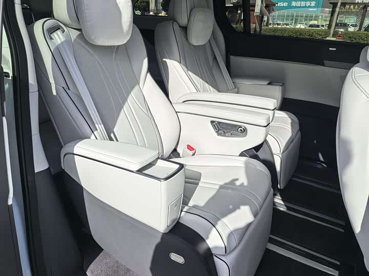 Фото 5 - XPeng X9