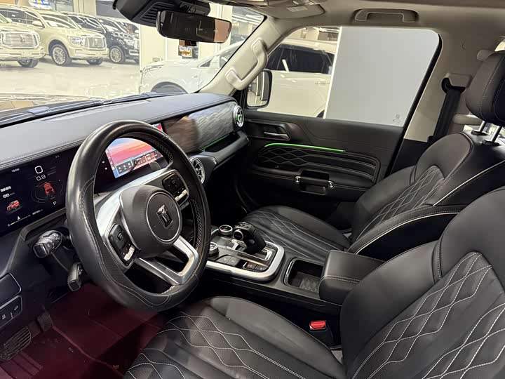 Фото 7 - Tank 300