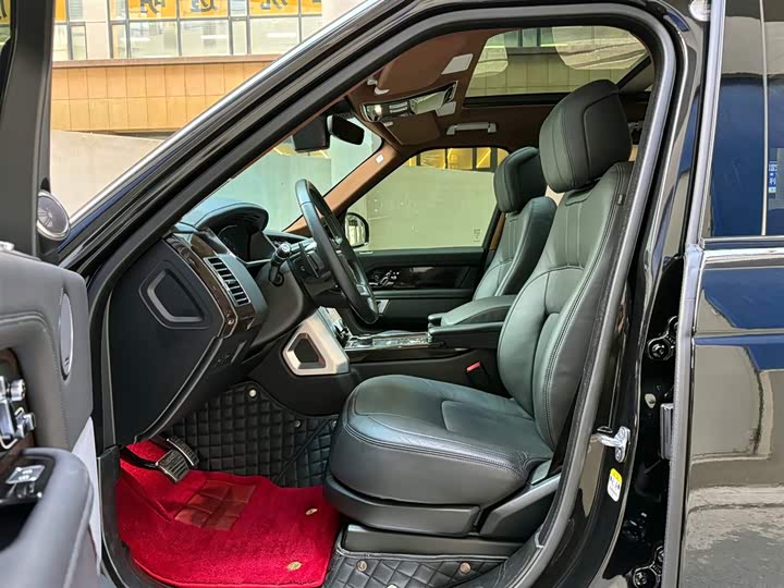 Фото 9 - Land Rover Range Rover