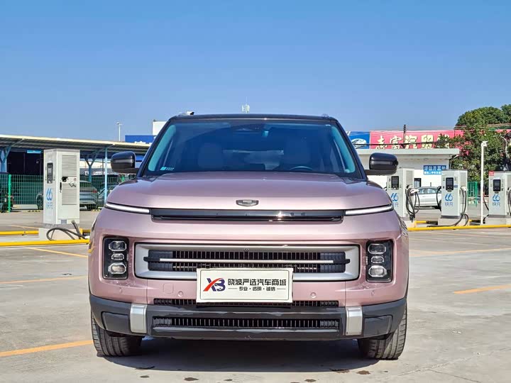 Фото 2 - Geely Icon