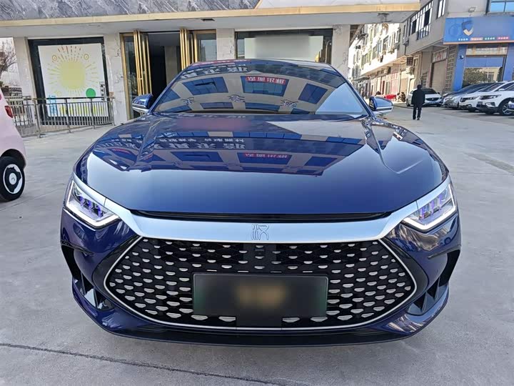 Фото 3 - BYD Han