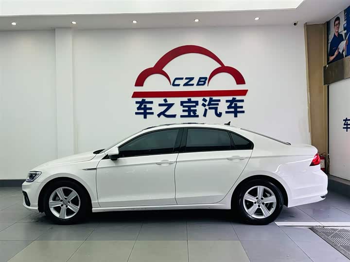 Фото 4 - Volkswagen Lamando L