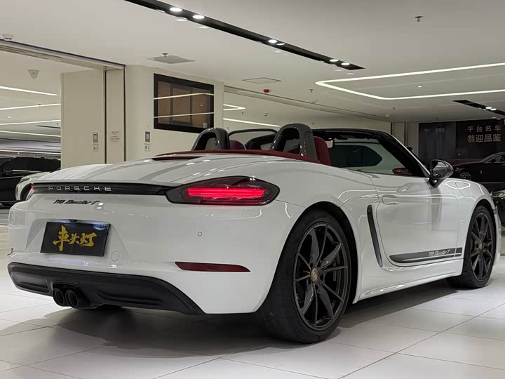 Фото 9 - Porsche 718