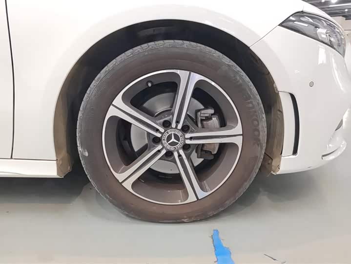 Фото 6 - Mercedes-Benz A-Class