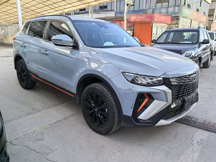 Фото 3 - Geely Atlas