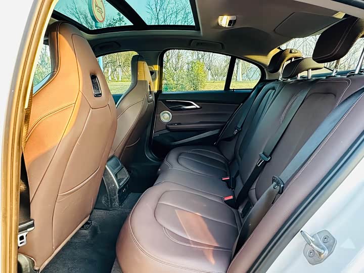 Фото 6 - BMW 1 Series