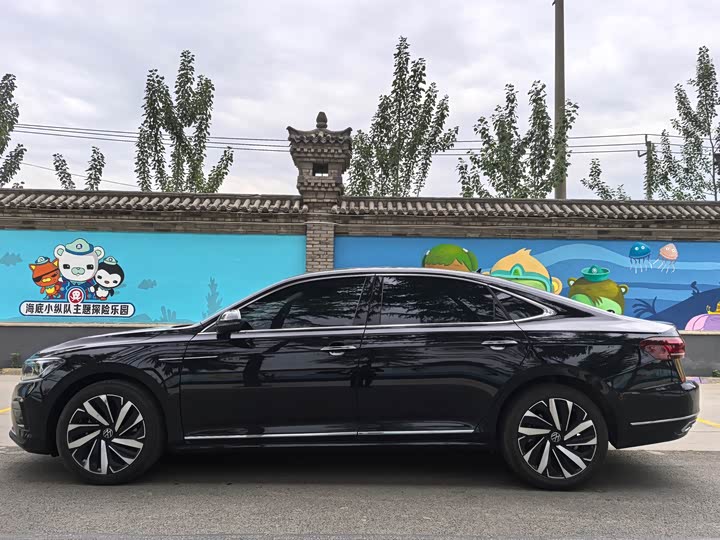 Фото 4 - Volkswagen Passat