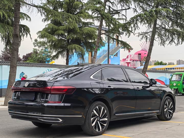 Фото 6 - Volkswagen Passat