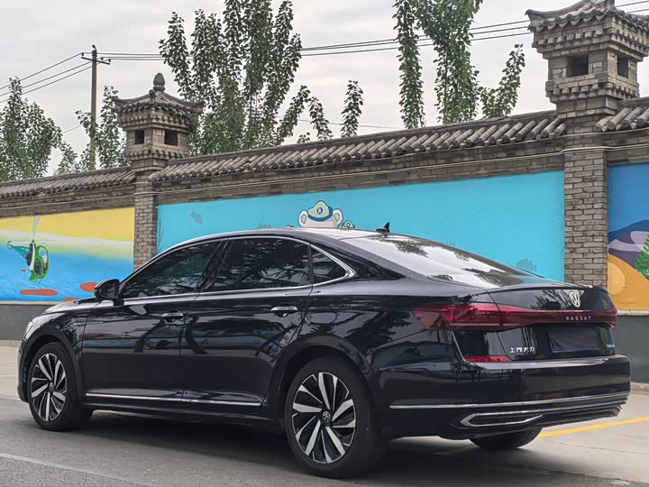 Фото 8 - Volkswagen Passat