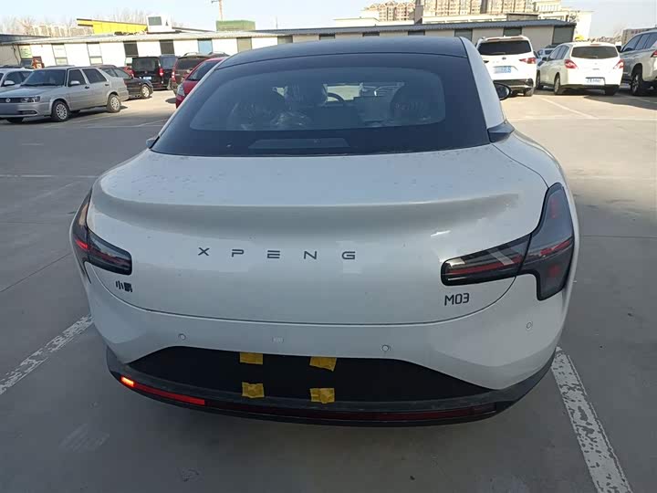 Фото 6 - XPeng Mona M03