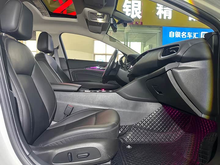 Фото 8 - Buick Regal