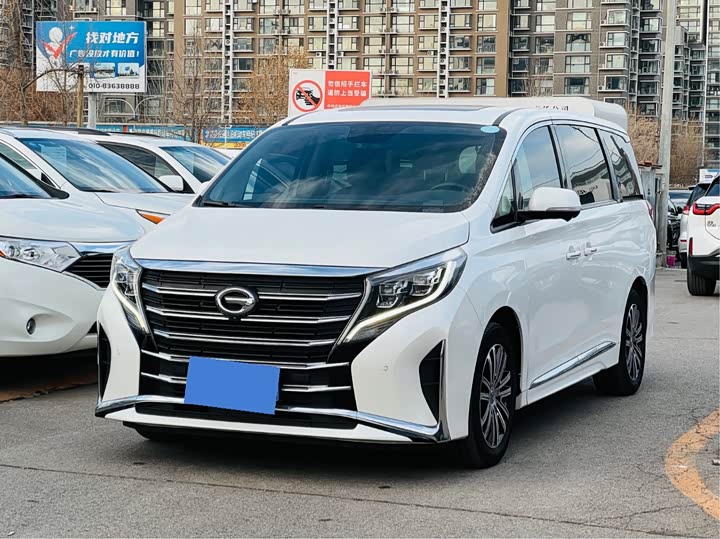 Фото 1 - GAC Trumpchi M8
