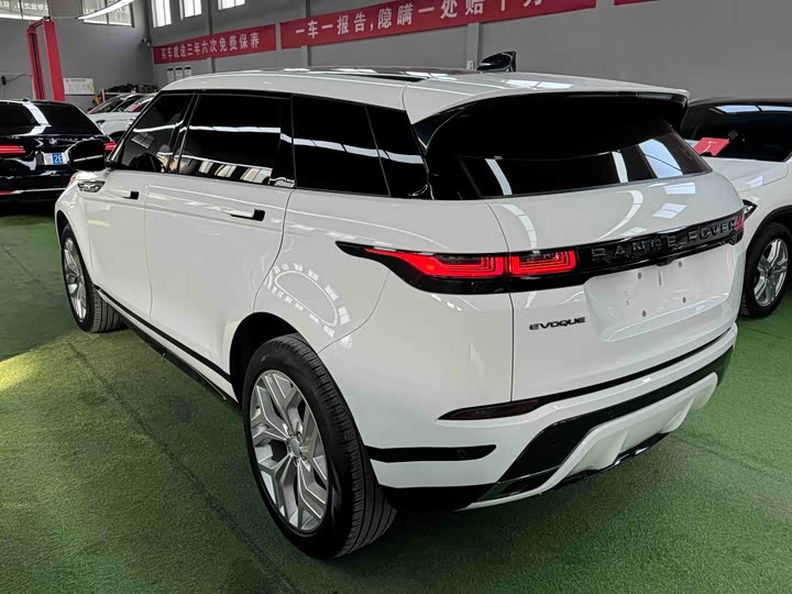 Фото 6 - Land Rover Range Rover Evoque L