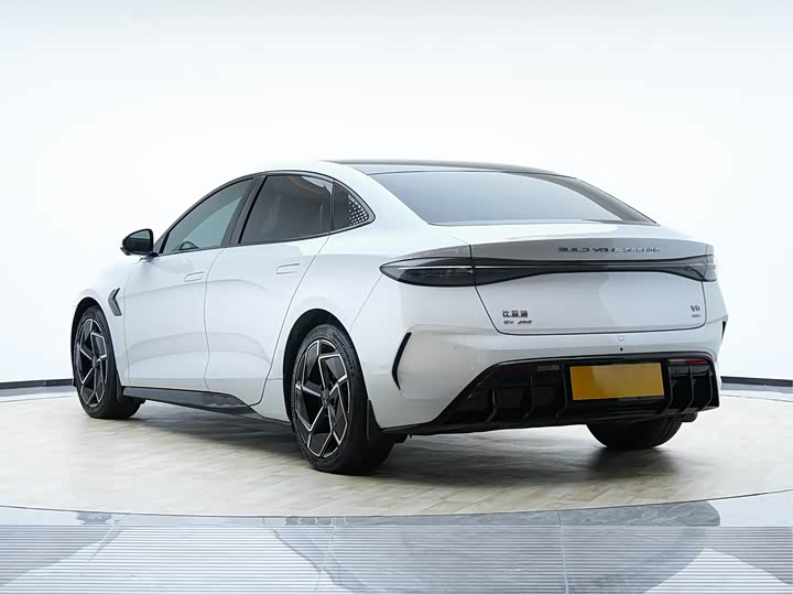 Фото 6 - BYD Seal