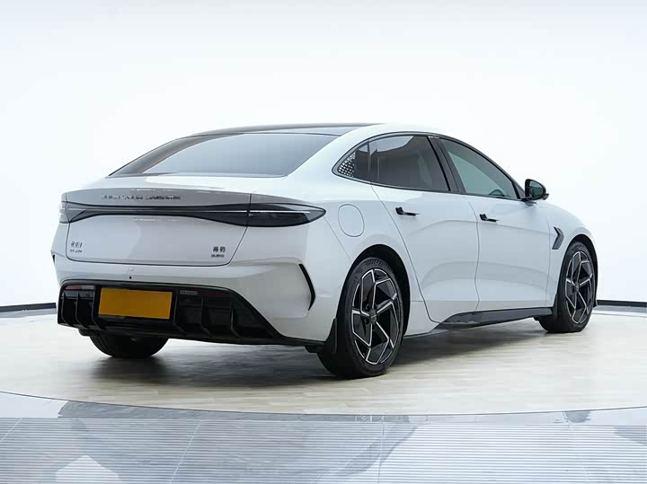 Фото 7 - BYD Seal