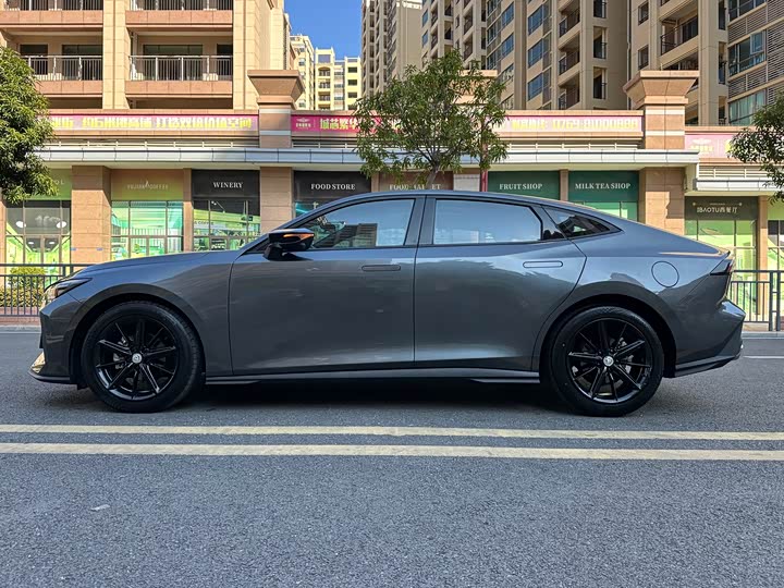 Фото 7 - Changan UNI-V