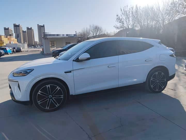 Фото 5 - Denza N7