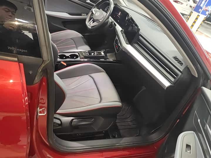 Фото 8 - Volkswagen Lamando L