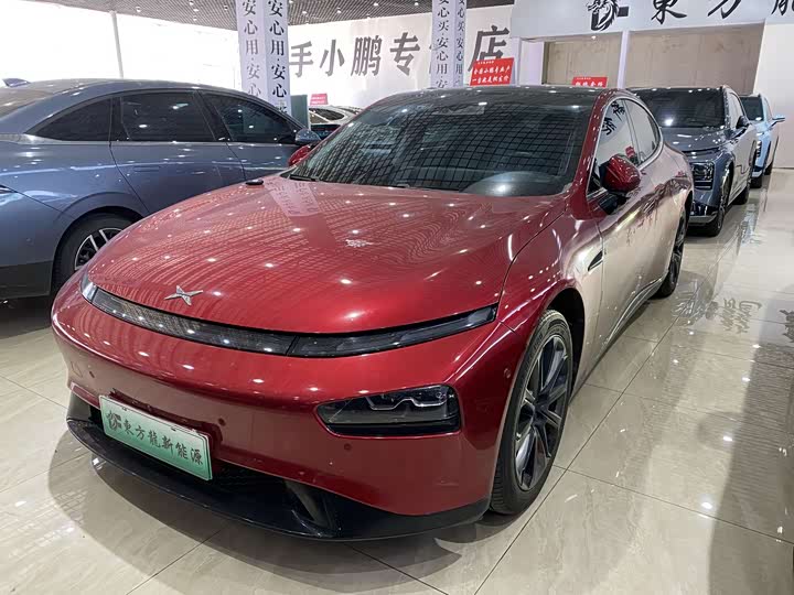 Фото 1 - XPeng P7