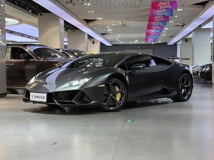 Фото 1 - Lamborghini Huracán