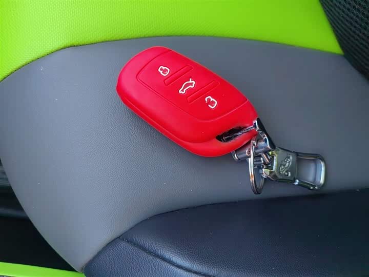 Фото 9 - Roewe Clever