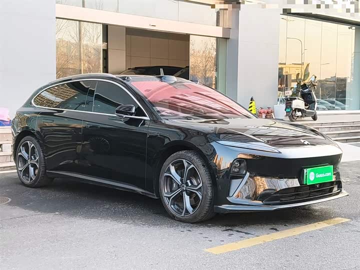 Фото 4 - Nio ET5T