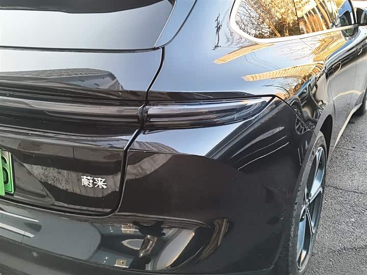 Фото 8 - Nio ET5T