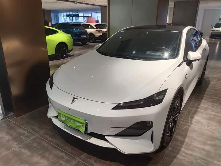 Фото 1 - Changan Deepal SL03