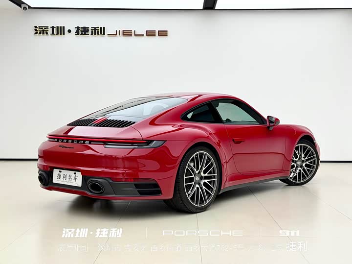 Фото 6 - Porsche 911