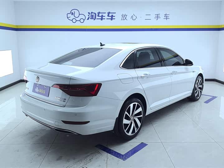 Фото 3 - Volkswagen Sagitar L