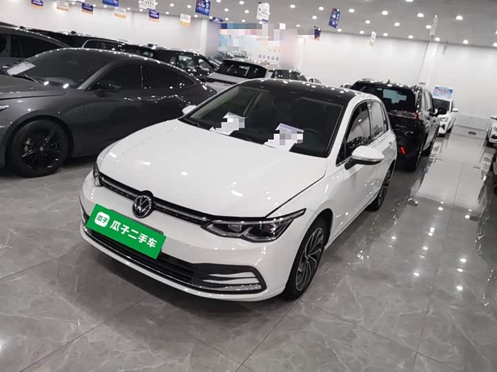 Фото 1 - Volkswagen Golf