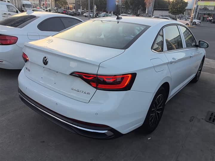 Фото 7 - Volkswagen Sagitar L