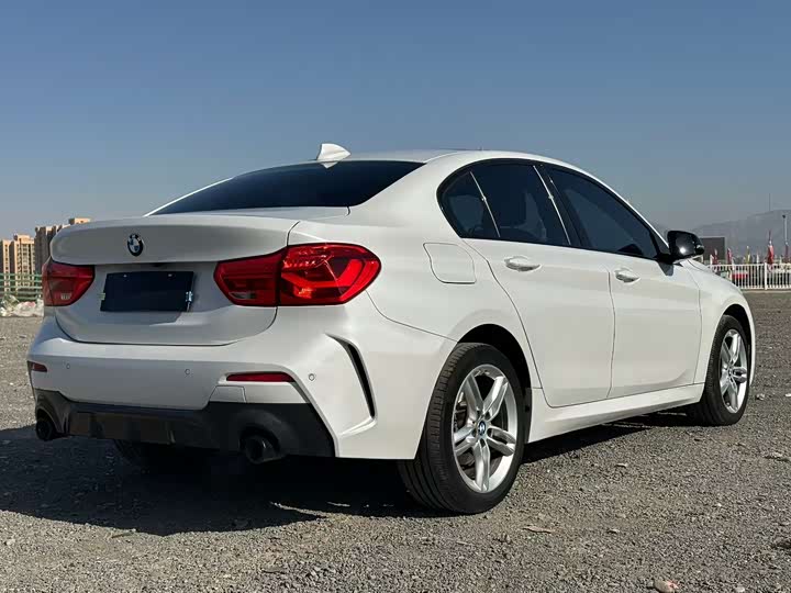 Фото 6 - BMW 1 Series