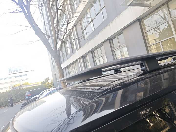 Фото 8 - Land Rover Defender