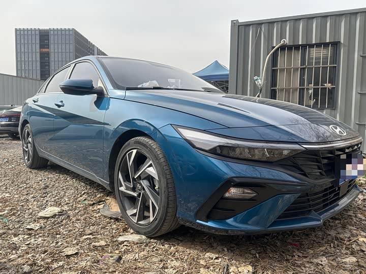 Фото 2 - Hyundai Elantra N line