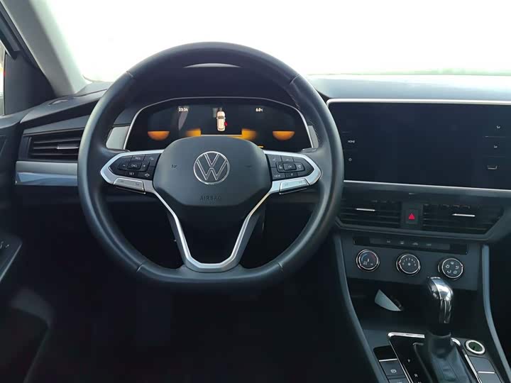 Фото 3 - Volkswagen Bora
