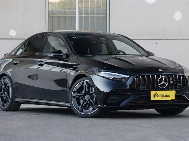 Фото 2 - Mercedes-Benz A-Class AMG