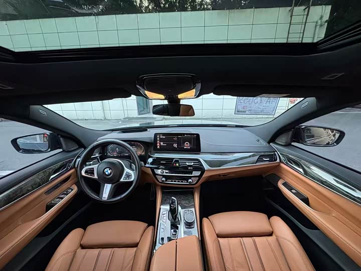 Фото 5 - BMW 6 Series GT